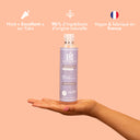 Shampoing hydratant pour cheveux texturés Beauté Insolente D01, formulé pour nettoyer en douceur tout en apportant une hydratation intense, laissant les cheveux doux et nourris